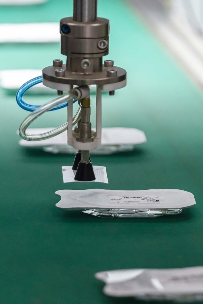 Automatic_labeling_machine